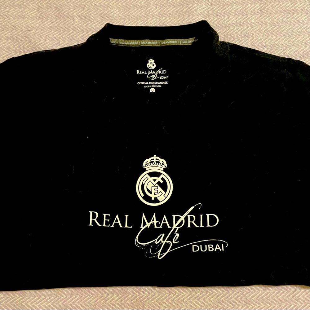 Mens Real Madrid Cafe Dubai T-shirt